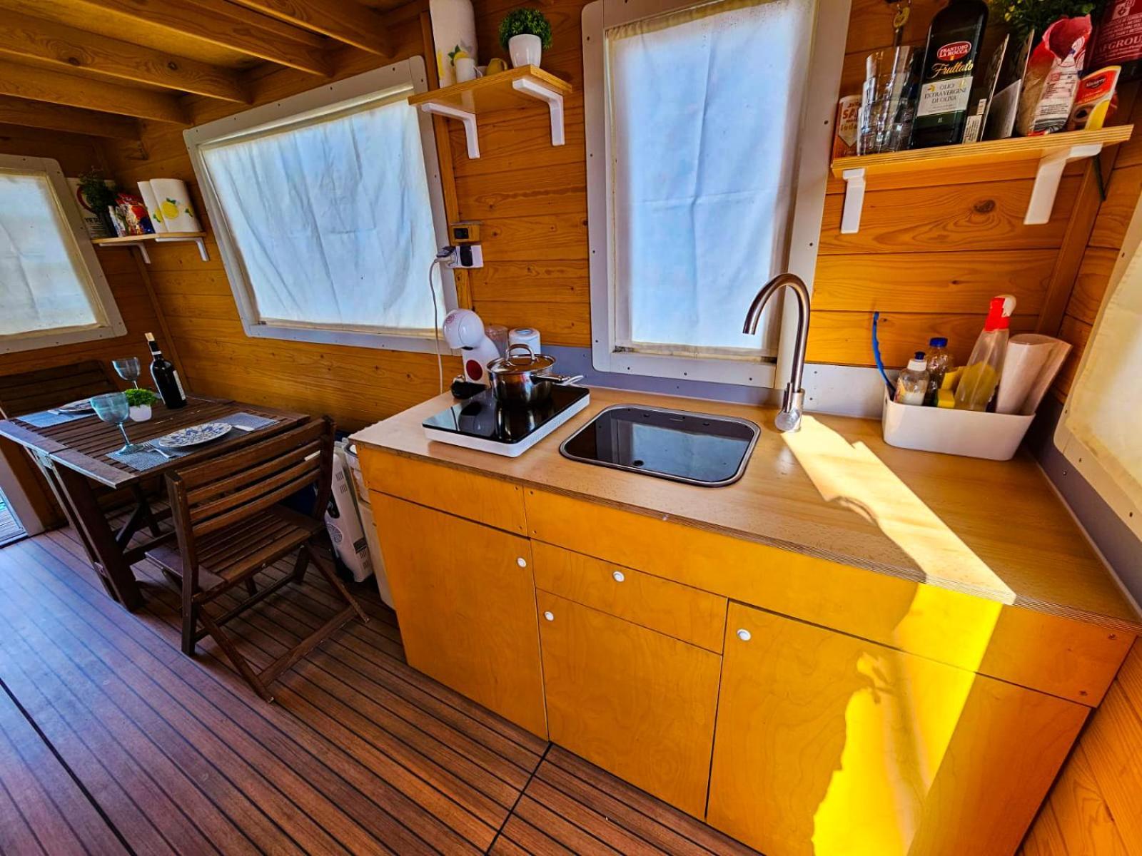 Filipp'S House Boat Hotel Alghero Kültér fotó